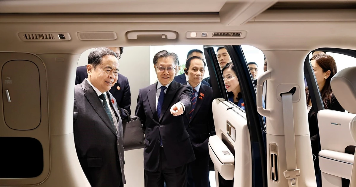 ベトナム国会議長、訪中し中国指導部と会談 議員協力強化で一致