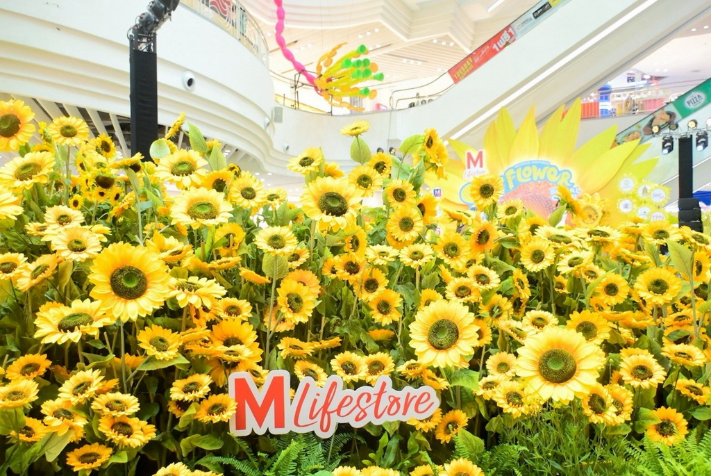 Bangkok Department Store Celebrates Mother's Day with Women's Empowerment Event