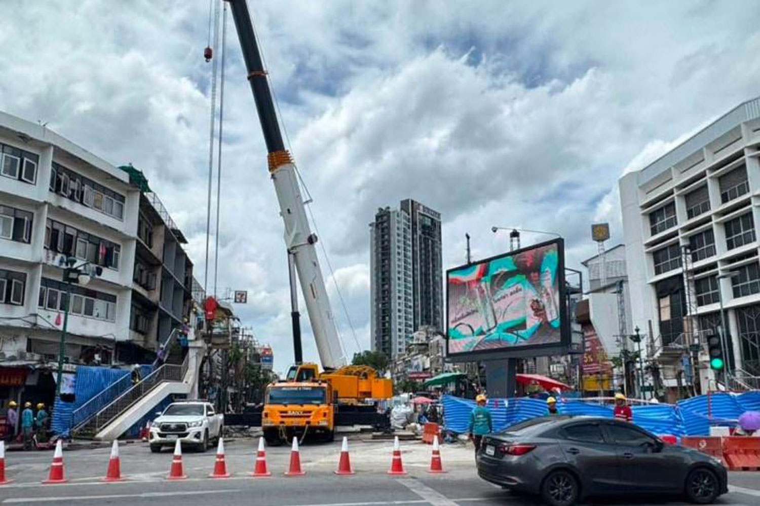 Purple Line Tunnel Suffers Flooding, Subsidence; Residents Evacuated, Road Closed
