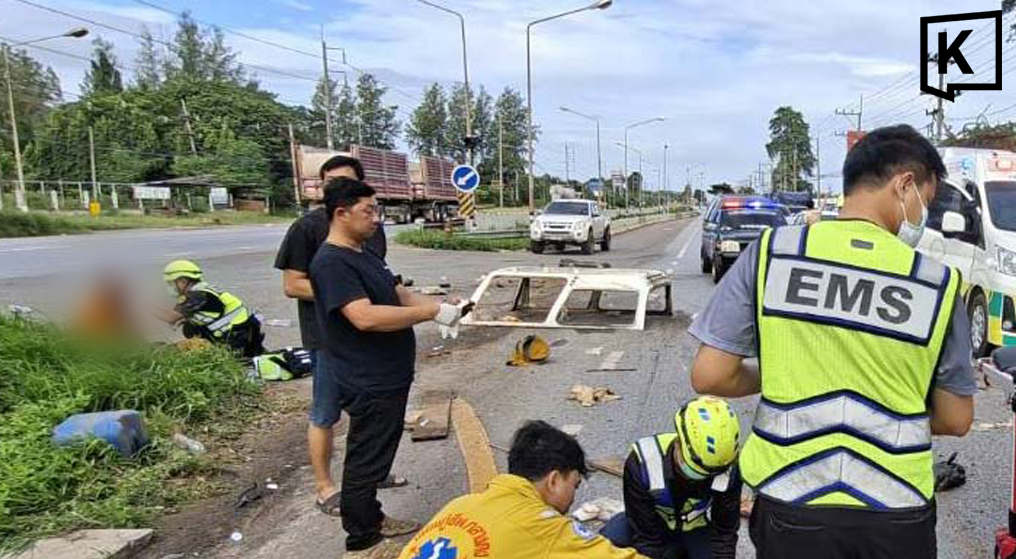 タイでUターン中の僧侶トラックに車が衝突、2名負傷