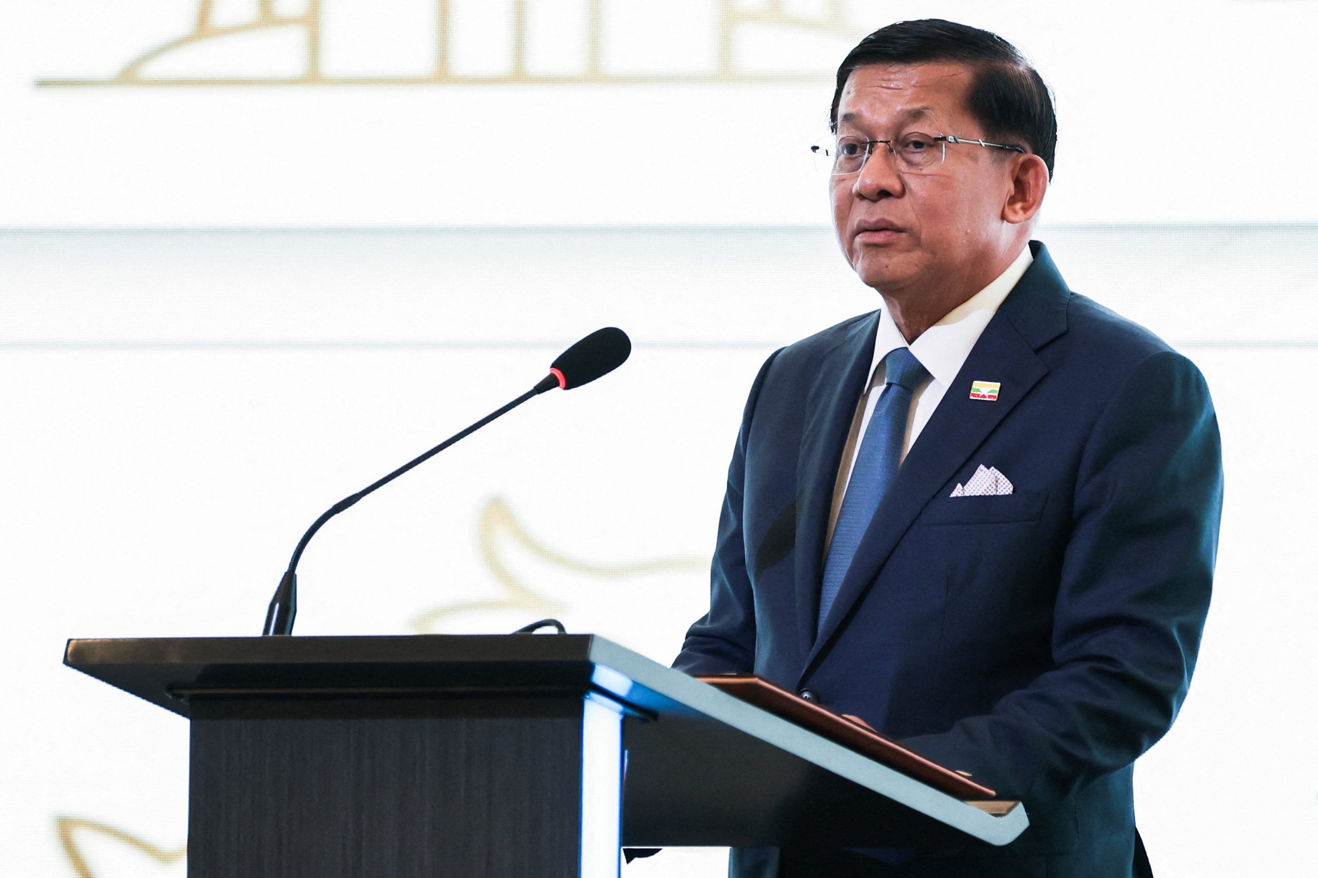 ミンアウンフライン議長、ASEAN再関与計画の一環でカンボジア訪問を計画