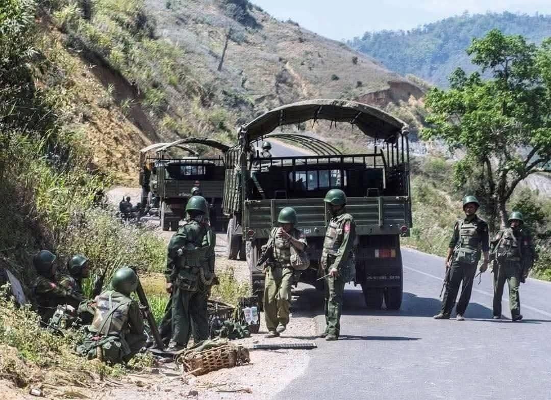 Intense fighting between military junta troops advancing on Tonzang and Chin revolutionary forces
