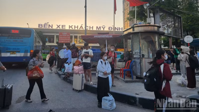 Vietnam Ensures Smooth Traffic on National Day Holiday's Final Day