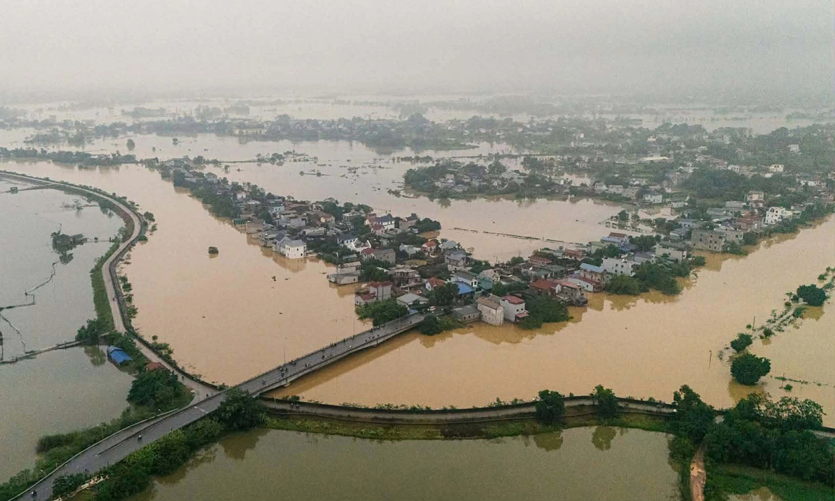 ベトナム北部、豪雨で甚大な被害 3人死亡、1万6千棟浸水