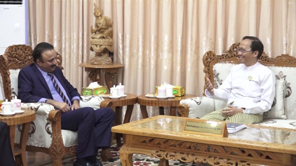 Ministry of Health and Pakistani Ambassador Discuss Expanding Medical Cooperation