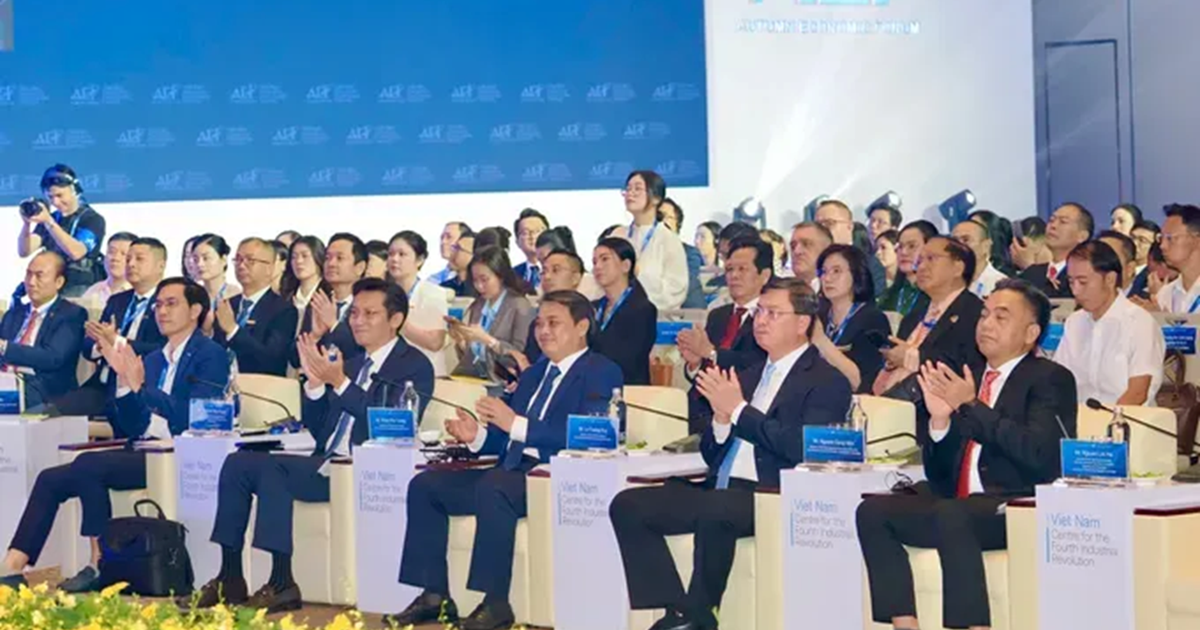 Vietnamese PM to Attend Autumn Economic Forum in HCMC, Discussing New Era of Global Economy