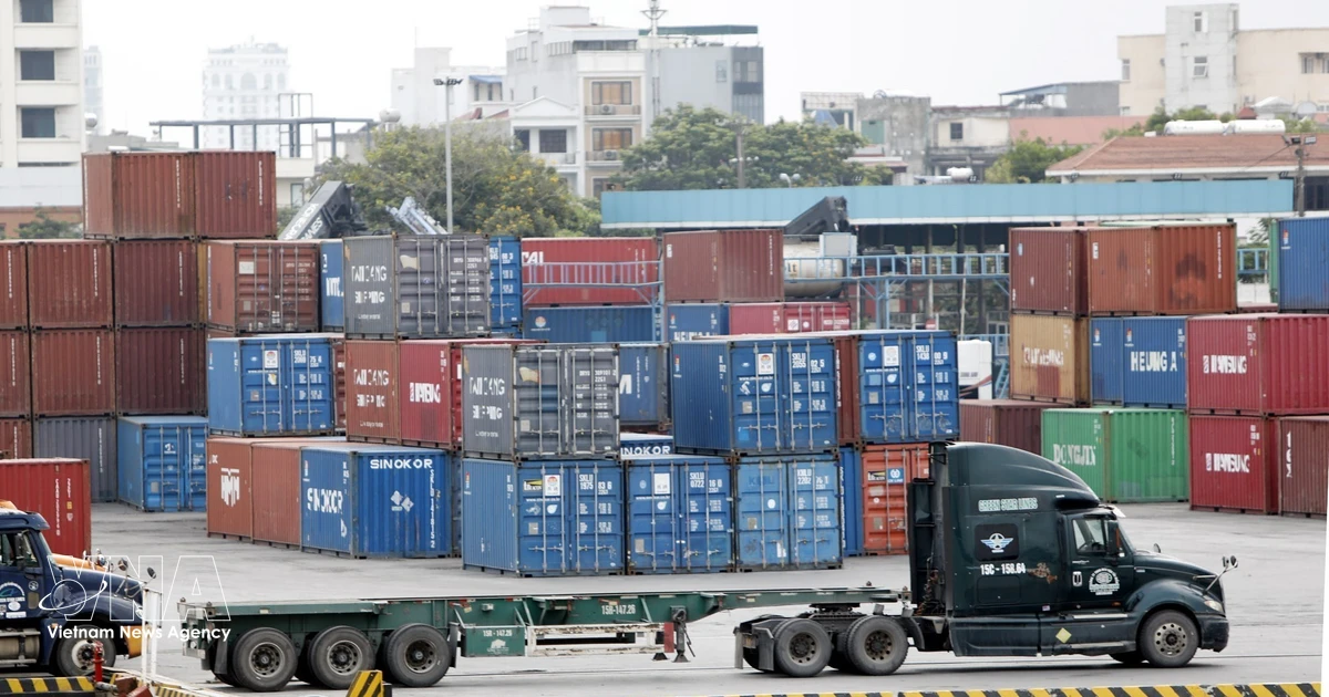 ベトナム、中間所得層へ躍進:経済成長と国際的地位向上を記録