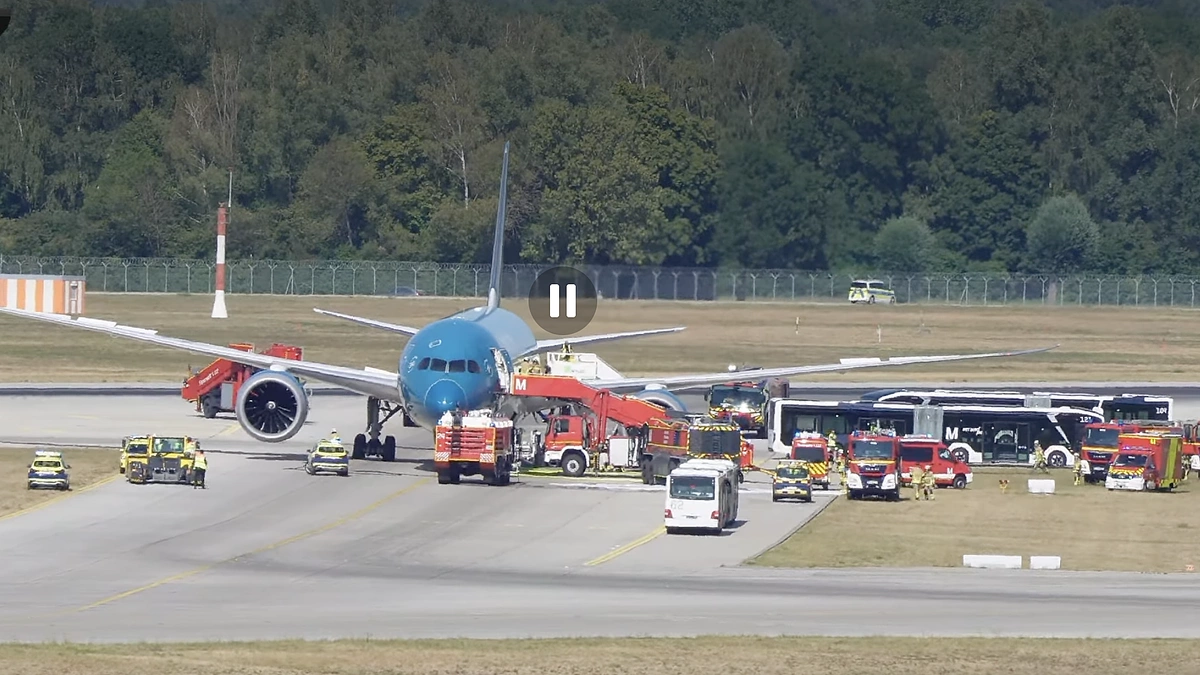 Vietnam Airlines Jet Makes Emergency Landing in Munich Amid Technical Issue