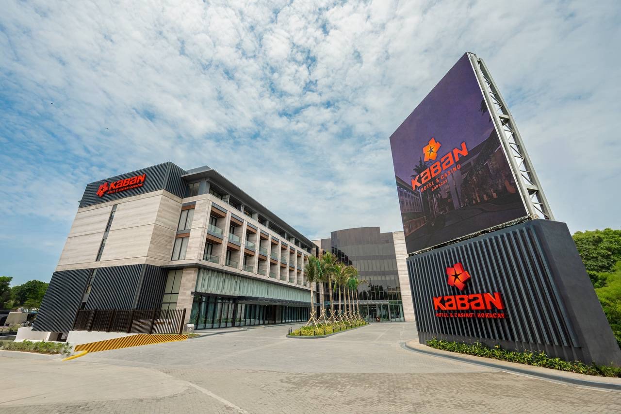Boracay's First Hotel-Casino Prioritizes Local Hiring, Boosting Aklan Economy