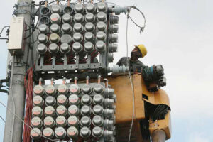 Philippine Senators Seek Further Electricity Cost Relief