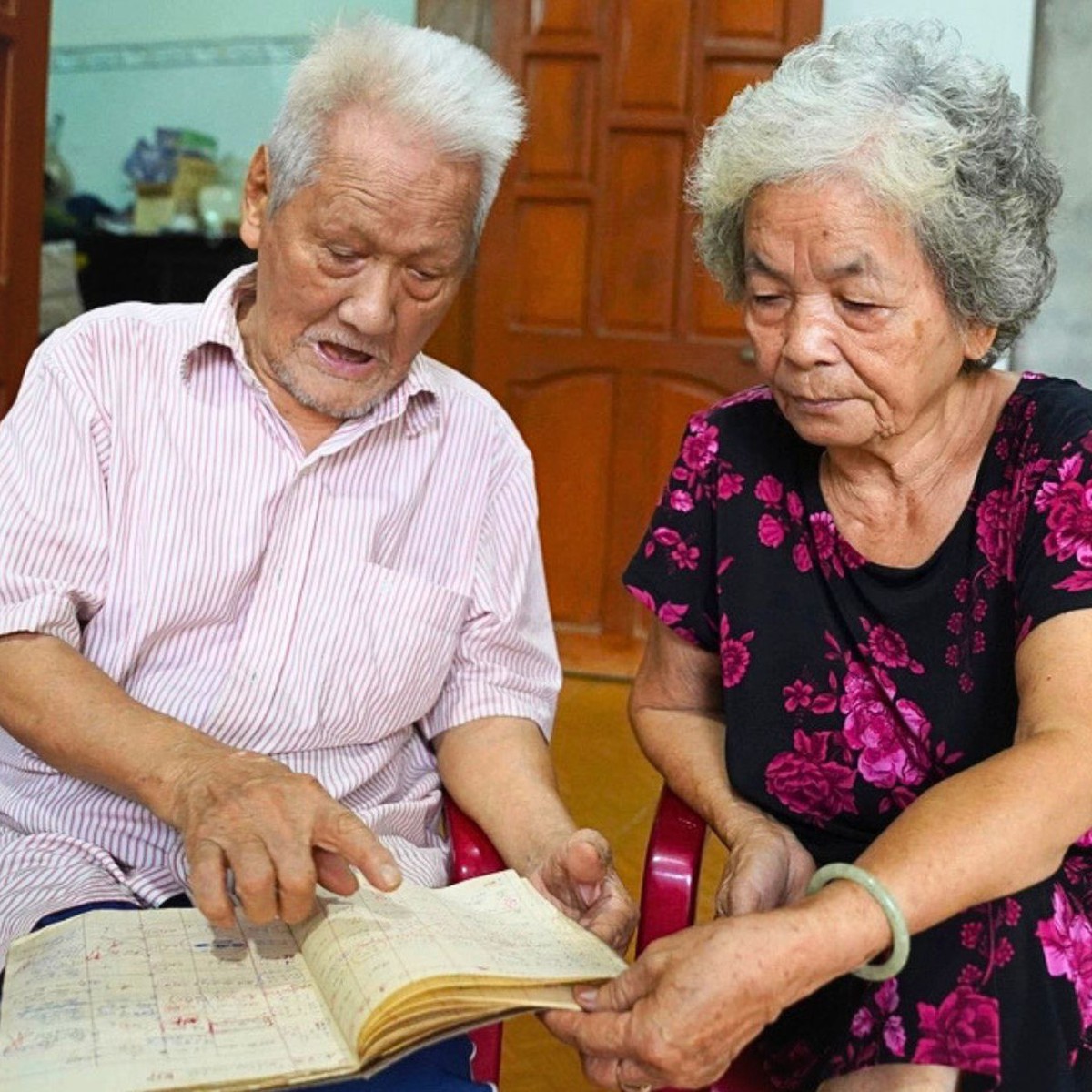 96歳元衛生兵の遺品、失われた兵士たちの帰還を助ける