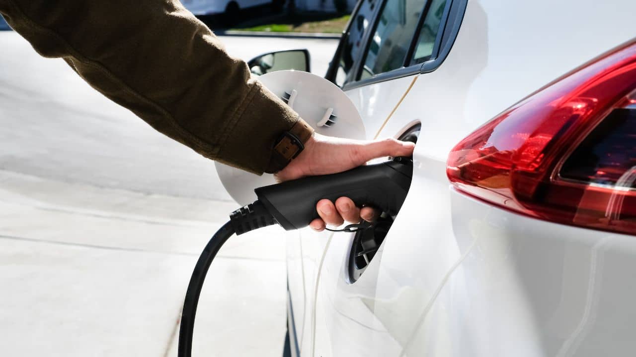 Philippines Targets 7,000 EV Charging Stations Nationwide by 2028