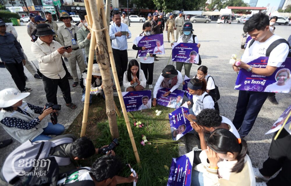 Concerns Mount Over Cambodia's Human Rights Situation Ahead of Commune Elections
