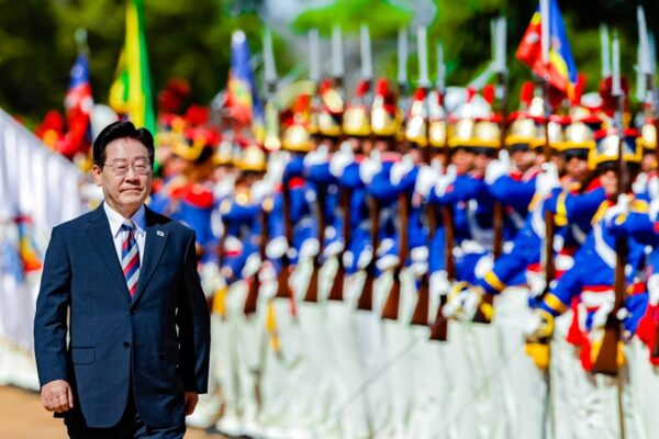 韓国大統領、AI投資と南米鉱物確保で外交攻勢