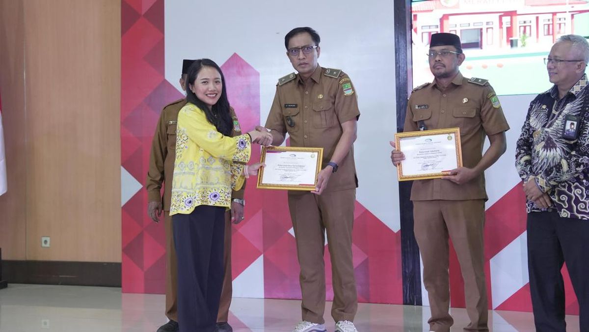 インドネシアの村落経済を刷新へ:赤白村落協同組合(KDMP)の活用を強化