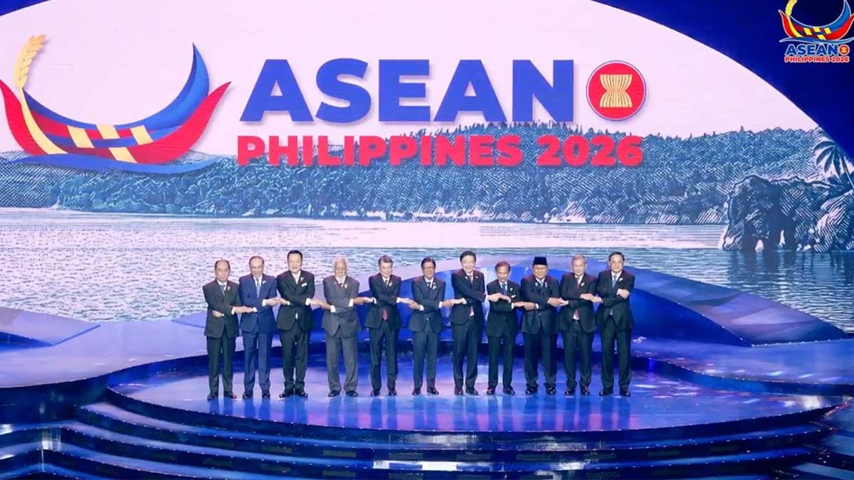 What did ASEAN leaders say about Myanmar at the summit?