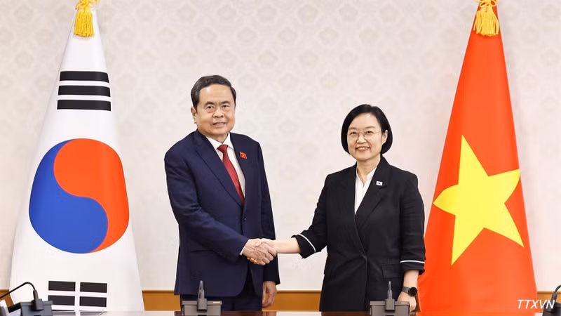 Vietnam and South Korea Elevate Comprehensive Strategic Partnership