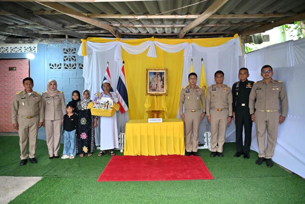 King Offers Condolence Gifts to Families of Fallen Personnel