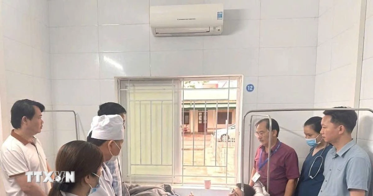 64 People Hospitalized in Nghe An Food Poisoning Case: Bakery Fined