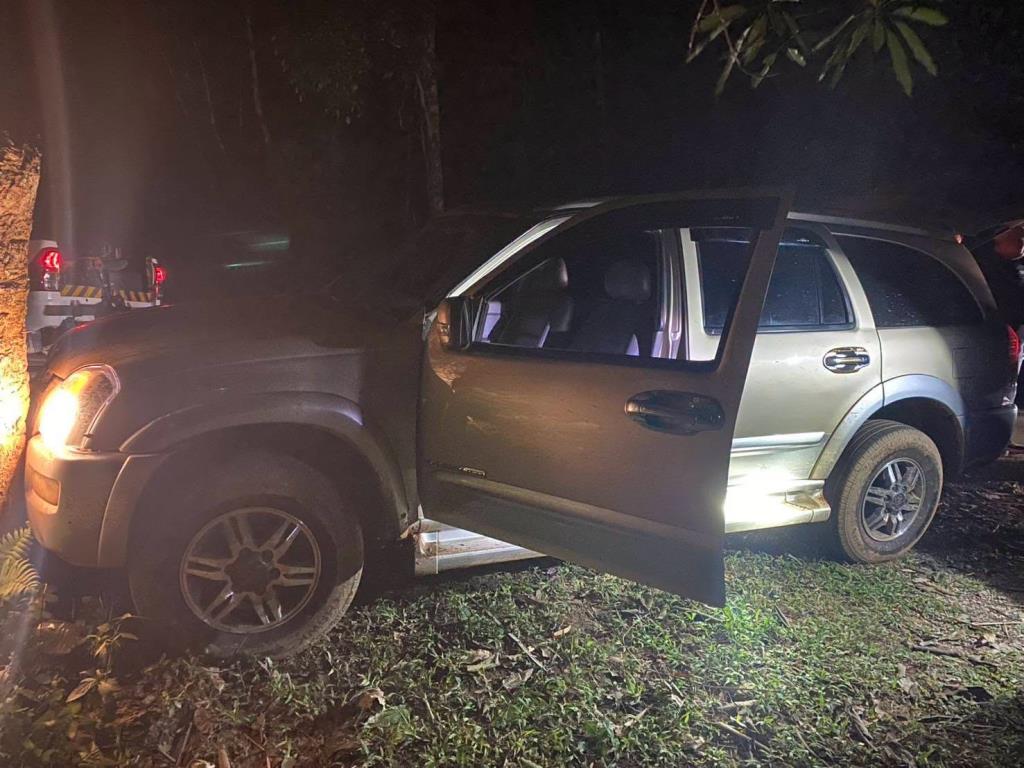 Drug Smugglers Flee with 1 Million Pills in Northern Thailand, Crash Vehicle