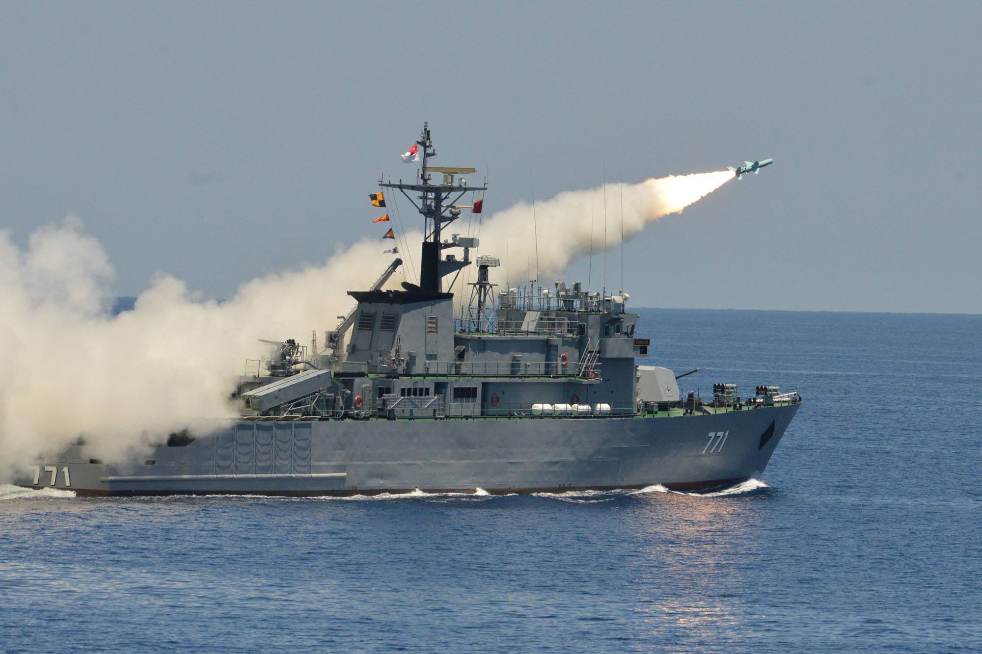 Myanmar regime launches naval assault on Rakhine coastal town, injuring six civilians
