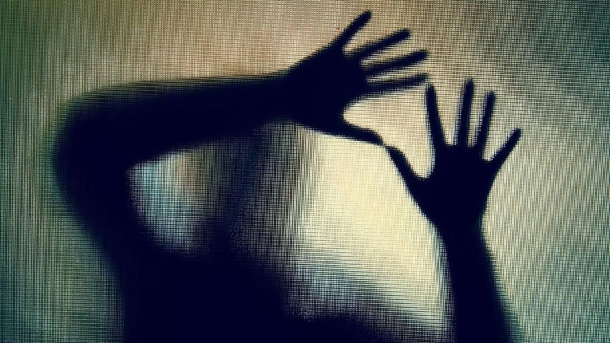 Honorer Teacher Arrested for Sexual Assault on Student in Surabaya
