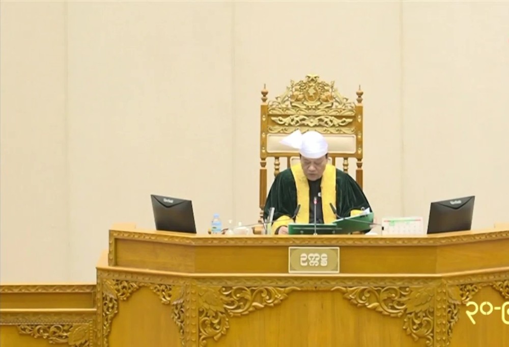 Pyithu Hluttaw Session: 8th day of the 3rd regular session held