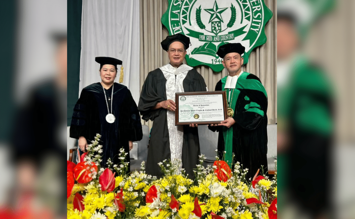 Cardinal David Honored with Doctorate from La Salle Araneta