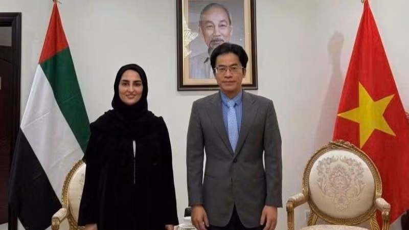 Vietnam Seeks New Cooperation Avenues with Leading UAE Firm