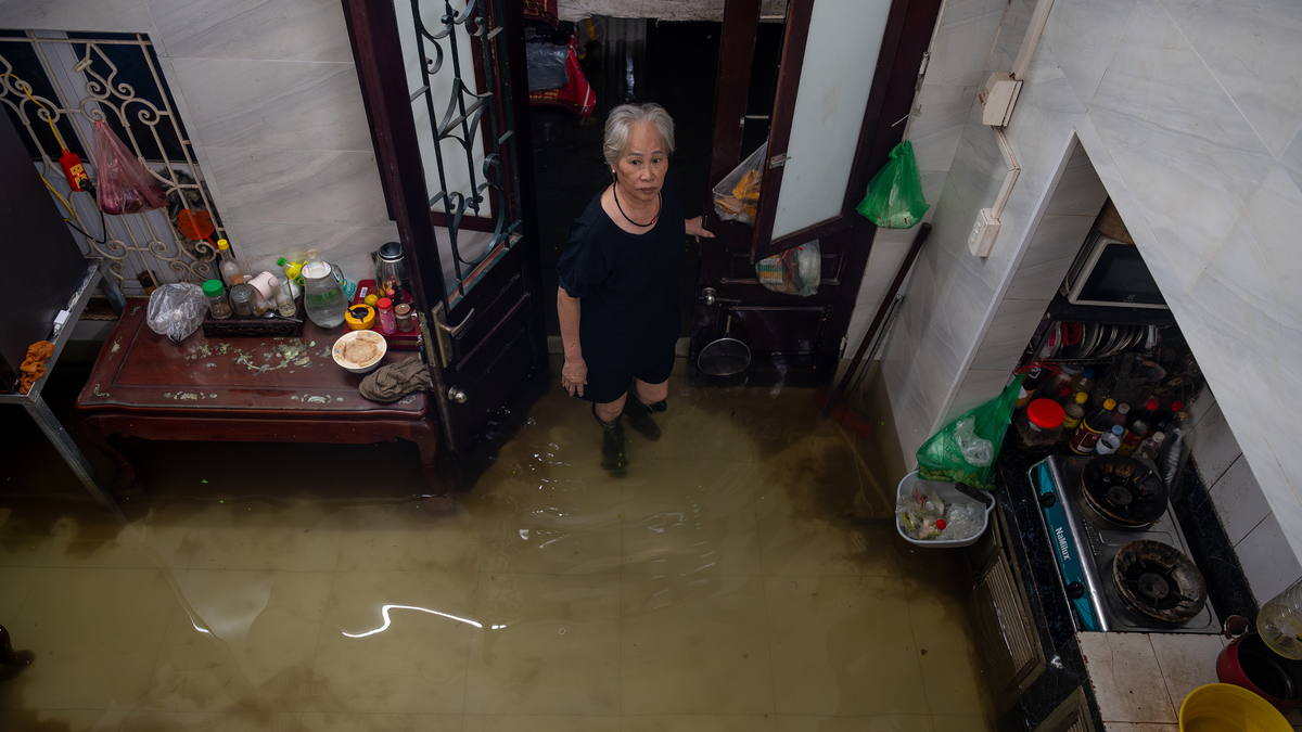 ハノイ、豪雨で3日間水没 住民生活に深刻な影響