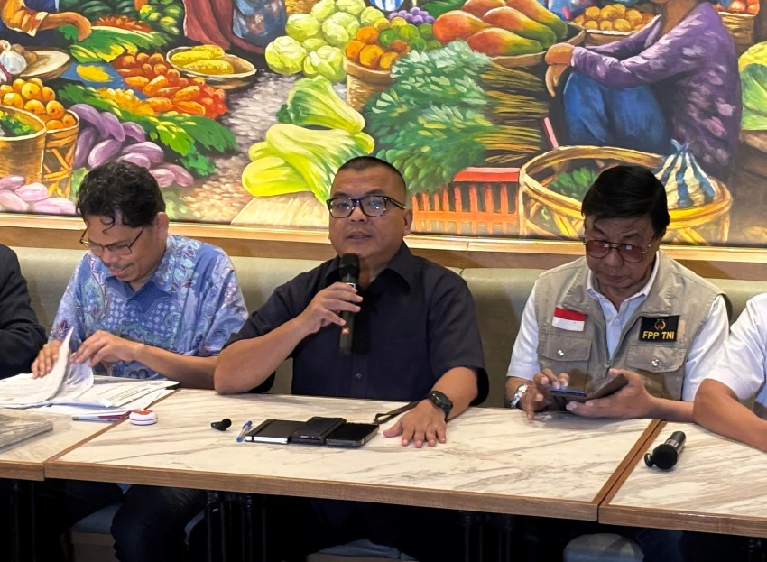 Former Constitutional Court Justice Demands Vice Presidential Candidate Summoned by Court