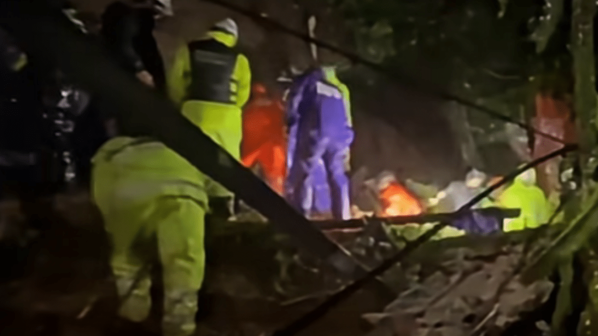 3 dead, 7 missing in Baguio landslide that buried homes
