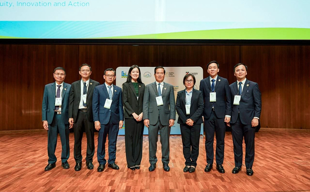 Phnom Penh Governor Shares Health Cooperation Experience After Receiving WHO Award