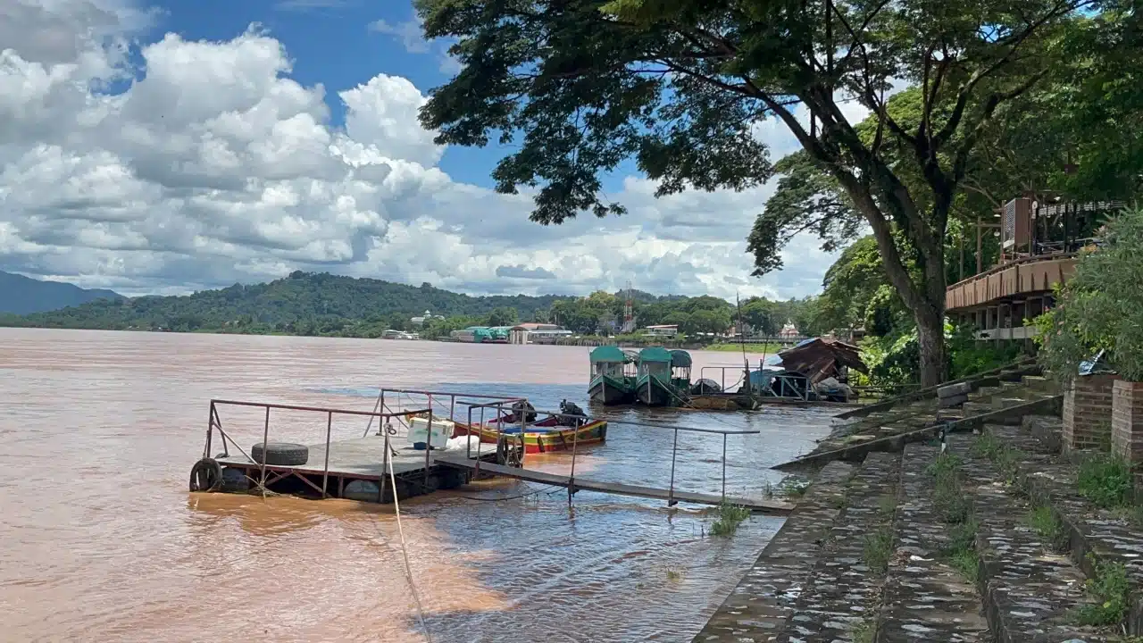 Mekong River Levels Stabilize in Chiang Rai, Flood Concerns Ease but Caution Remains