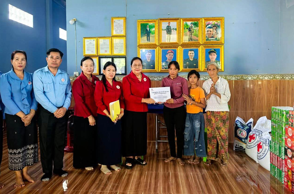 Cambodian Red Cross Visits Families of Fallen Soldiers, Continuing Gratitude and Support