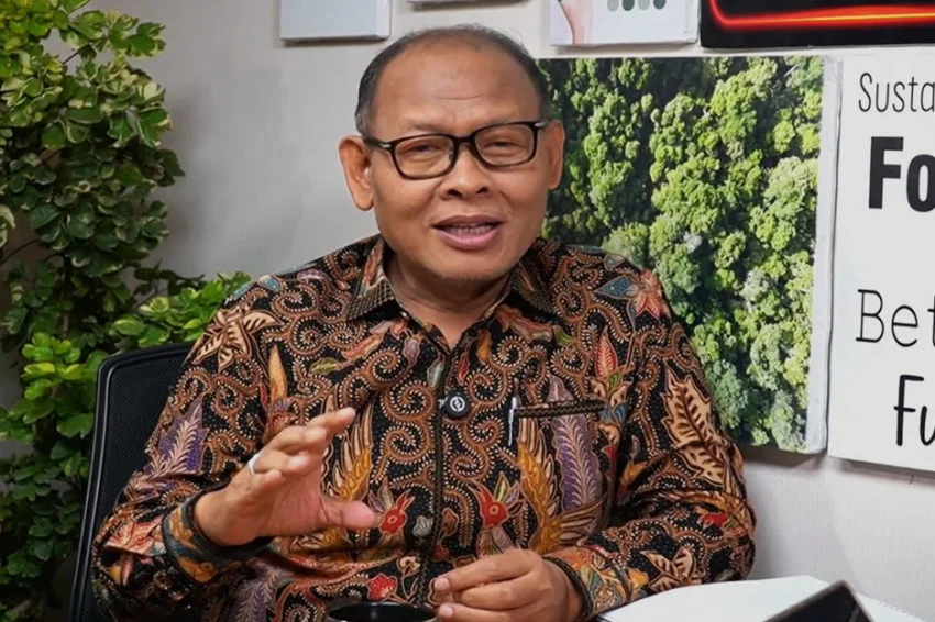 Indonesia to Strengthen Forest Fire Control, Experts Urge Government