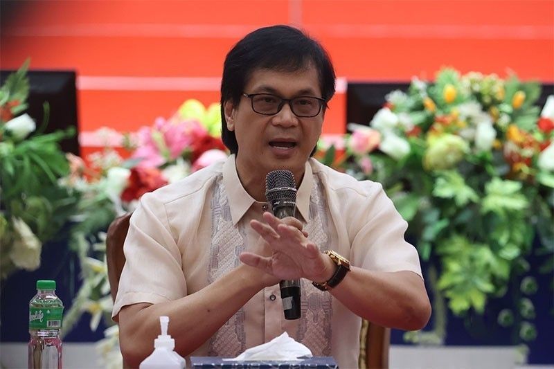 アバロス氏、内閣官房長官に就任 フィリピン政権の戦略的要請を担う