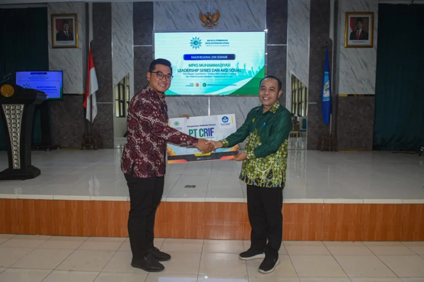 CLIK-Muhammadiyah Collaboration Strengthens Data and Financial Literacy for Community Welfare
