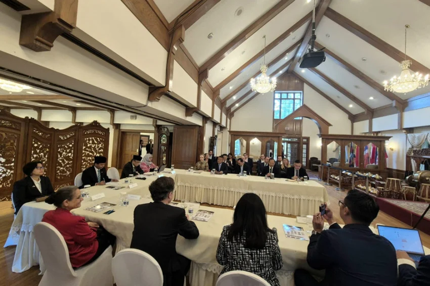 Indonesia and US Strengthen Cooperation on Sustainable Forestry Products