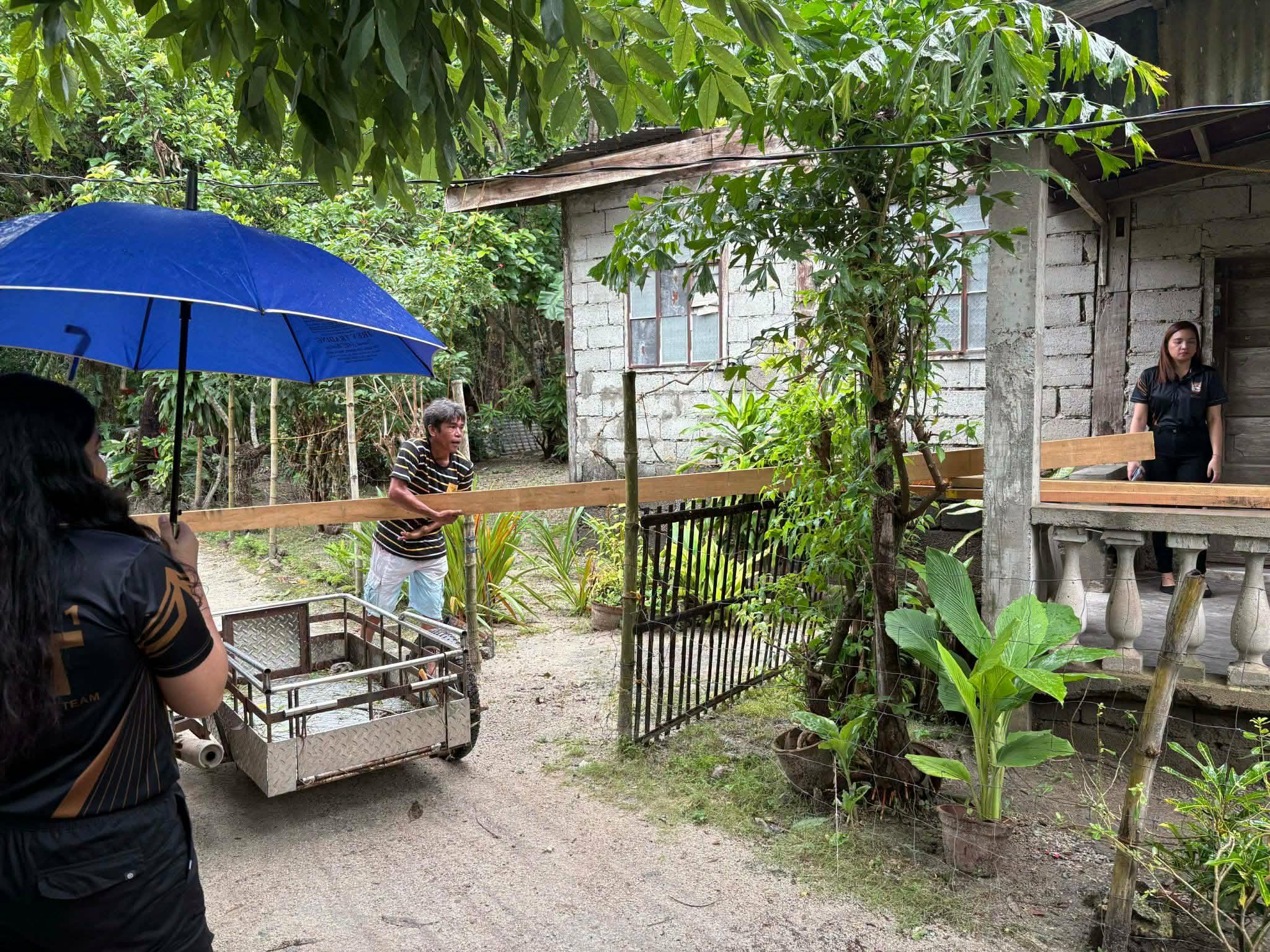 Ilocos Sur Whirlwind Victims Receive Housing Materials Aid