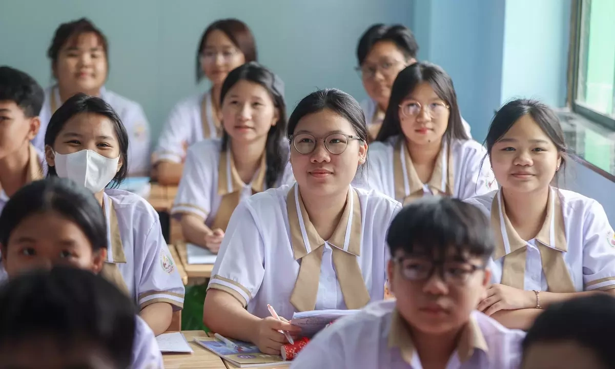 Ho Chi Minh City plans public schools with higher English bar