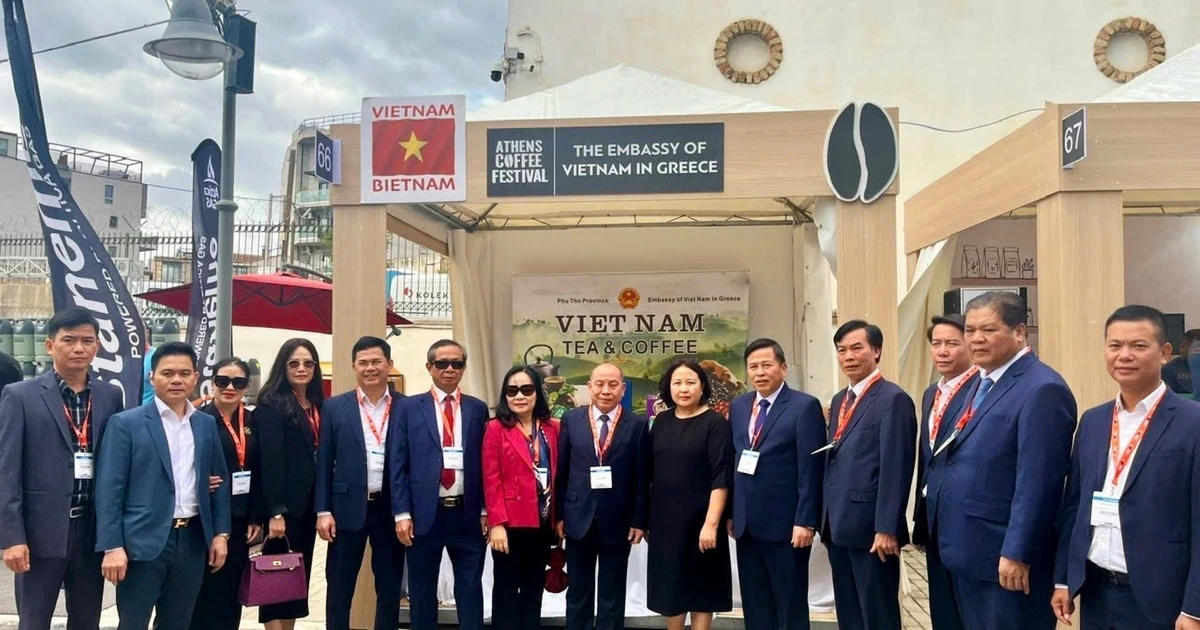 Vietnam Promotes Cultural and Economic Ties in Greece