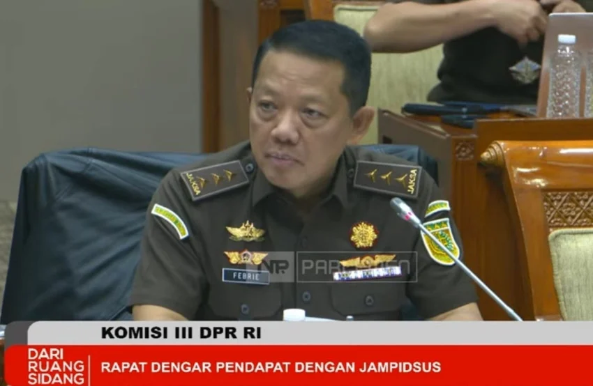 DPR Urges AGO to Proactively Oversee Febrie Adriansyah Case Handling