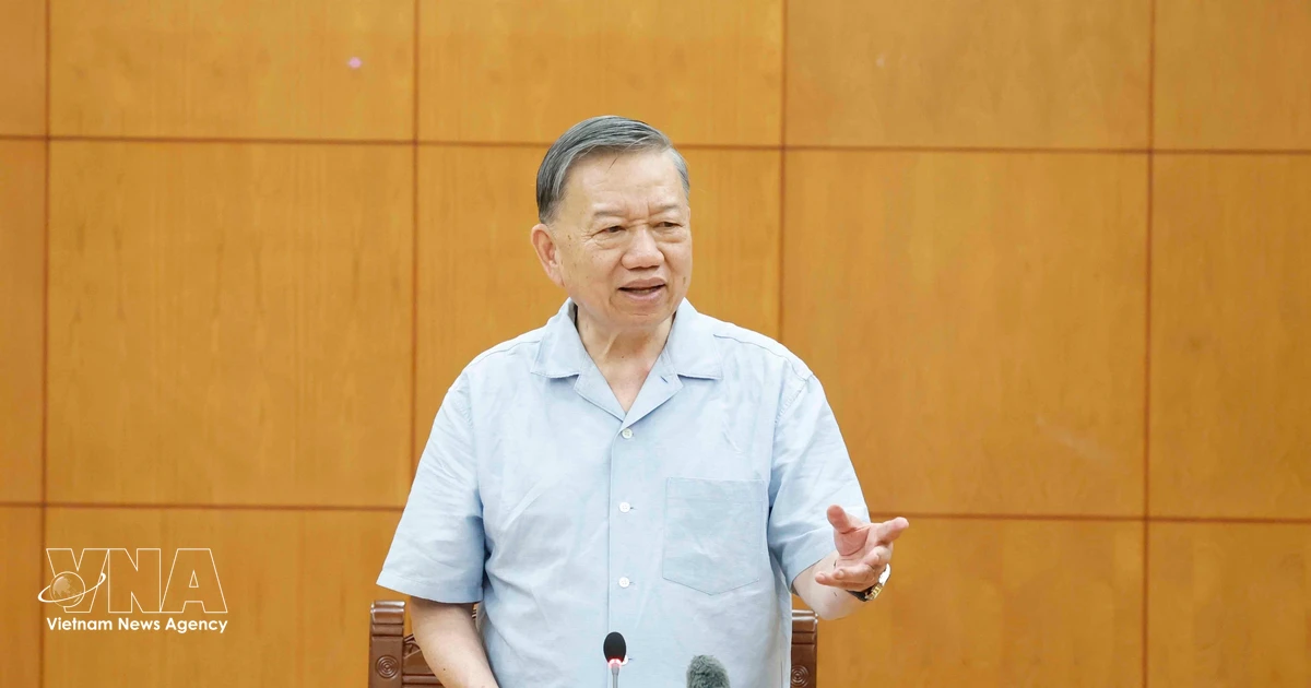 Vietnam Urged to Strengthen Maritime Industry for National Development
