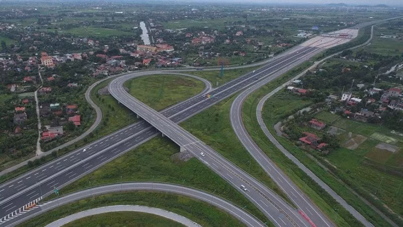 Hanoi Ring Road 5 Project Urged for Swift Completion