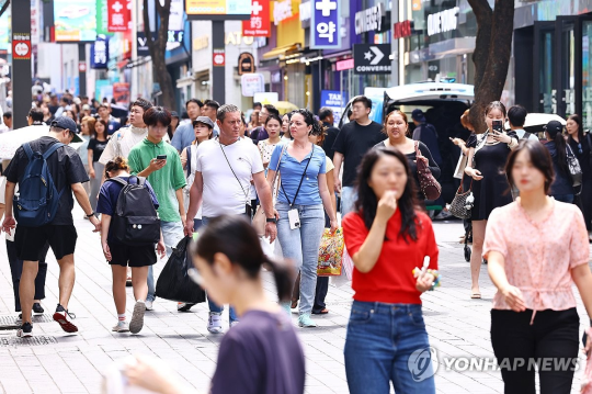 ラオス、インフラ投資で経済活性化図る 中国・ベトナムとの連携強化