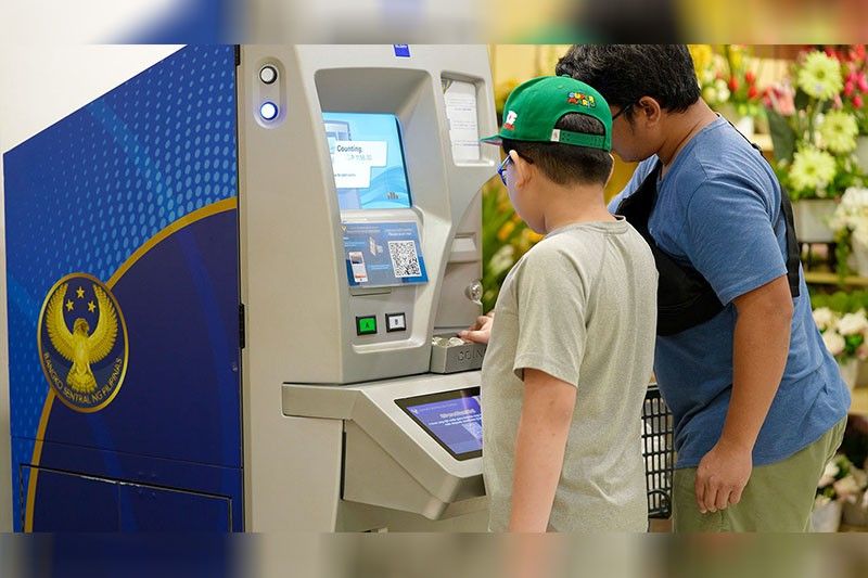 フィリピン中央銀行、SMモールで硬貨預け入れ機を再導入へ