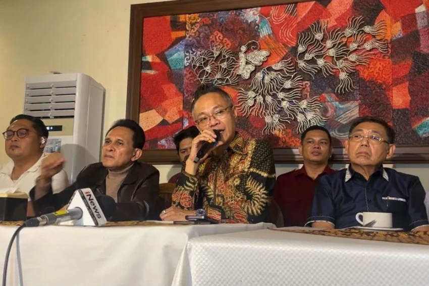 Jokowi Disappointed with Non-Detention of Roy Suryo, Dokter Tifa: Ade Darmawan