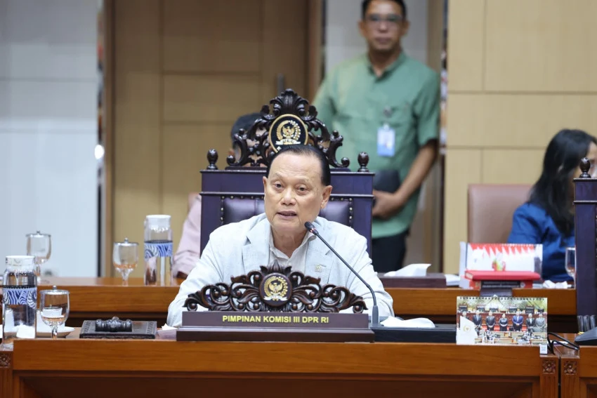Former Deputy Police Chief Urges Thorough Investigation into Bigmo's Case of Promoting Vape to Minors