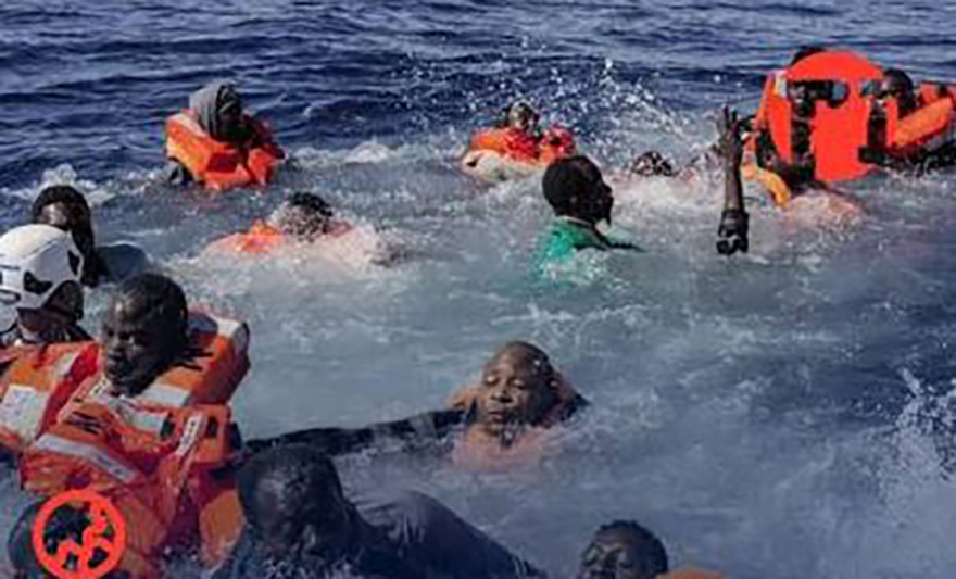 Shipwreck off Mauritania: 144 Dead or Missing, Nearly 400 Rescued